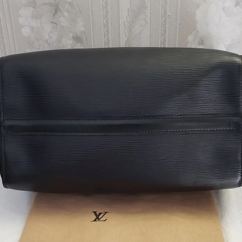 Louis Vuitton Epi Speedy 35 Black With Dust Bag